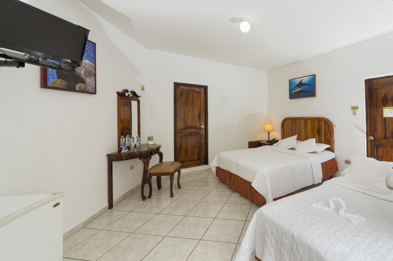 Grand Hotel Lobo De Mar Puerto Ayora  Luaran gambar
